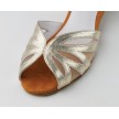 Anna Kern Margo Goud Dames oefen dansschoenen met een open neus