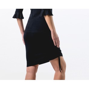 liya_s002_black-c