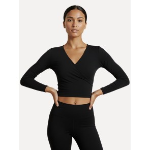 balletvestje-in-tactel-met-7_8-mouwen-pullover-zwart-model-voorkant