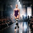 walks_the_catwalk