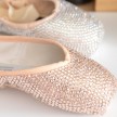 decorative spitzen voor versiering met steentjes