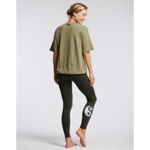 Temps Danse Agathe Balance Yoga T-Shirt olive achterkant