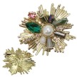 Alista Gouden Metalen Sneeuwkristal Broche met Kristallen en Strass Steentjes met een 32 mm breedte